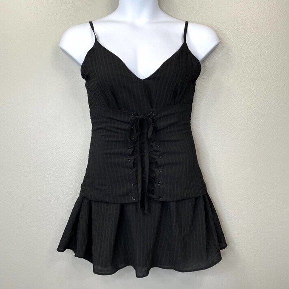 Lovers + Friends Dresses & Skirts - Lovers + Friends Pax Corset-Waist Mini Dress Womens Medium Black Pinstripe